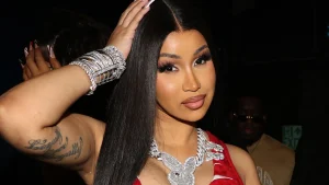 Cardi B Tells Nicki Minaj She Can Twerk Better Than Her